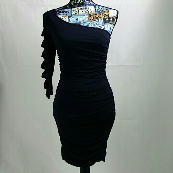 City Triangles Dresses & Skirts - City Triangles navy one shoulder dress Size M